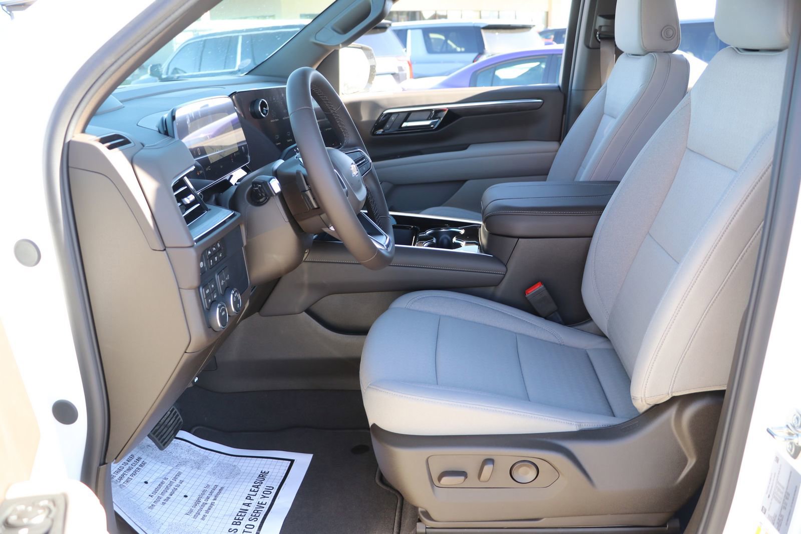New 2026 Chevrolet Suburban LS image 13