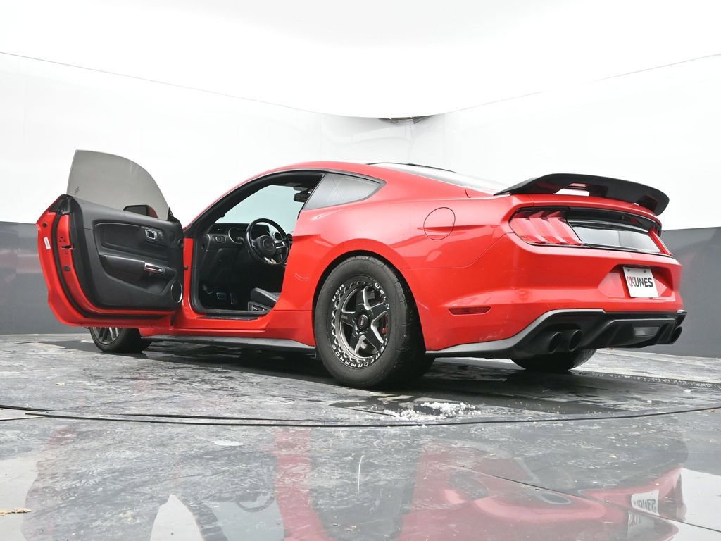 Used 2019 Ford Mustang GT Premium w/ Equipment Group 401A image 68