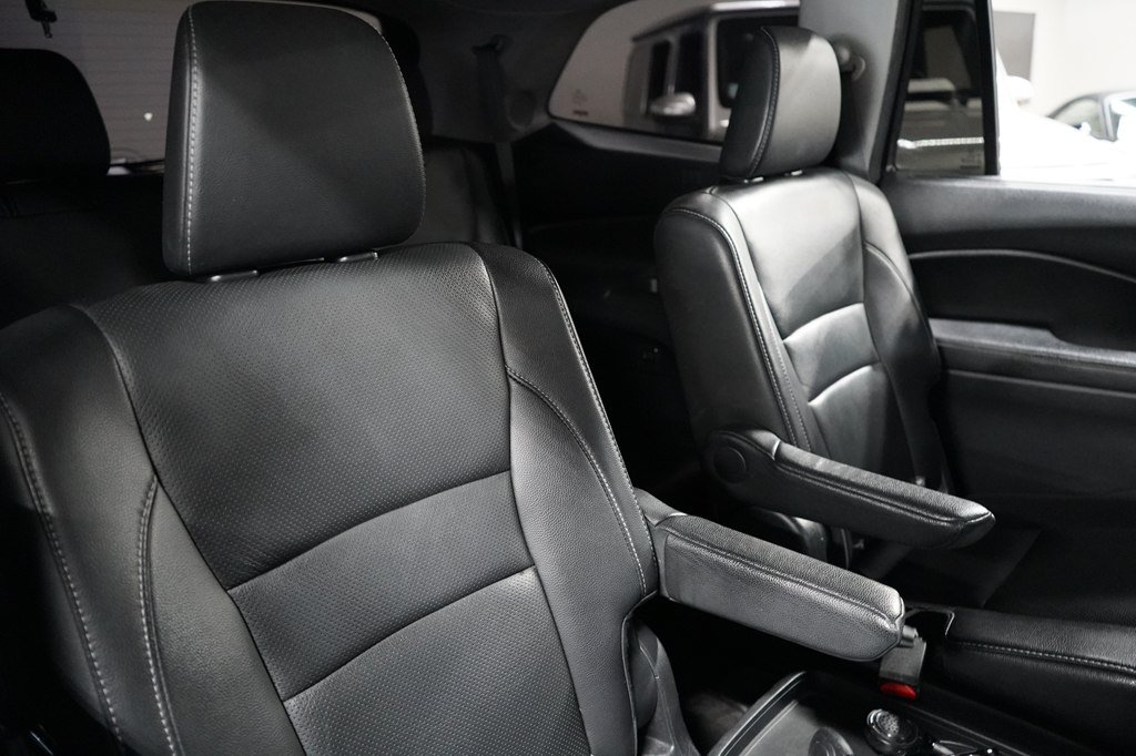 Used 2019 Honda Pilot Elite image 27