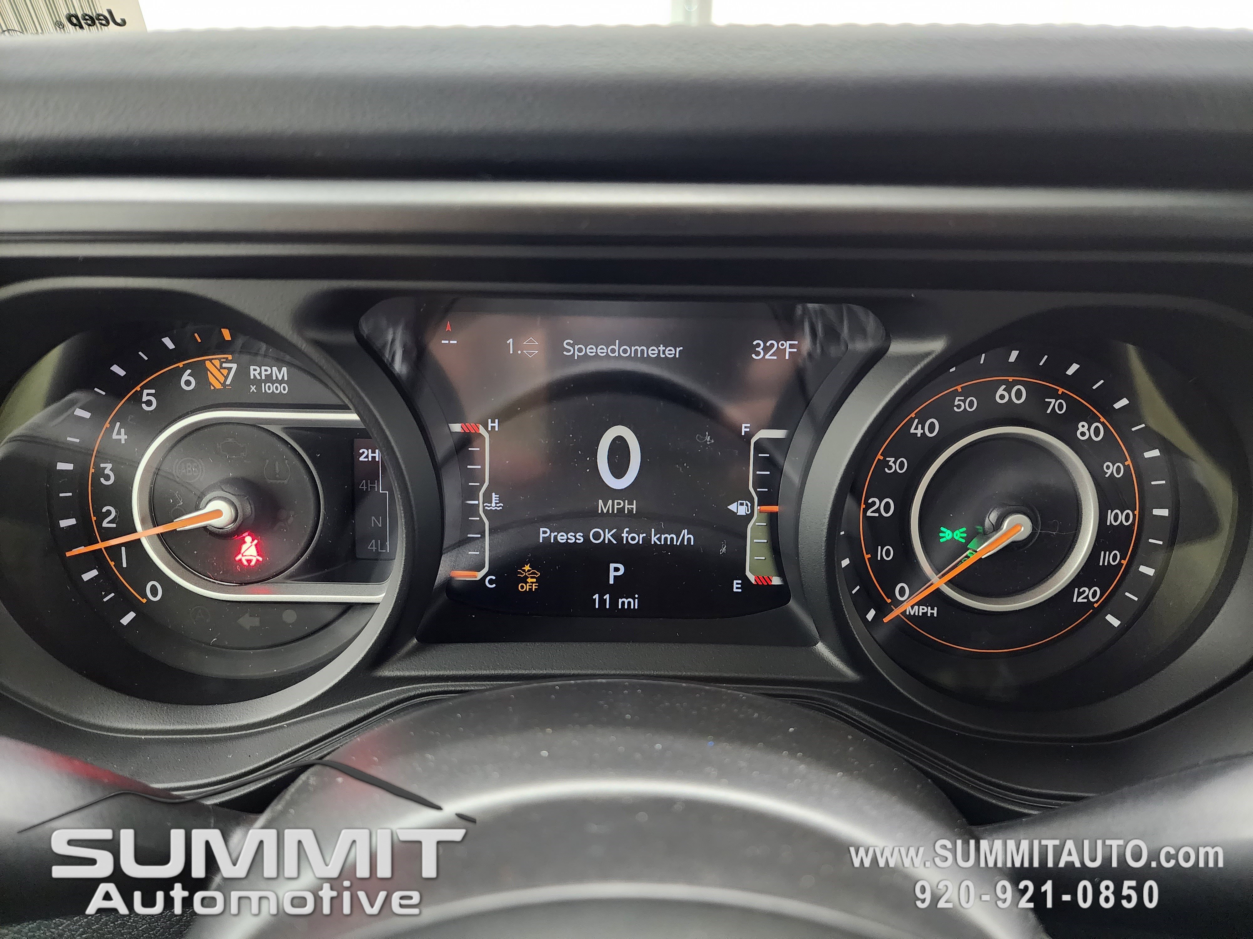 New 2026 Jeep Gladiator Sahara image 10