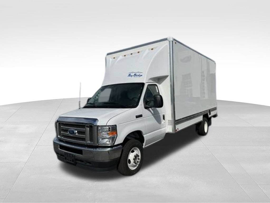 New 2025 Ford E-450 and Econoline 450 Super Duty w/ Power Equipment Group RWD image 7