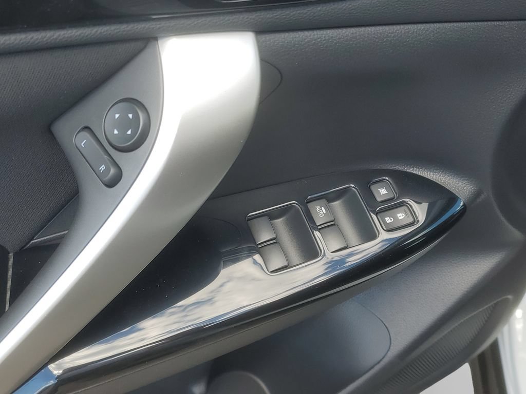 New 2026 Mitsubishi Eclipse Cross LE AWD/4WD image 14