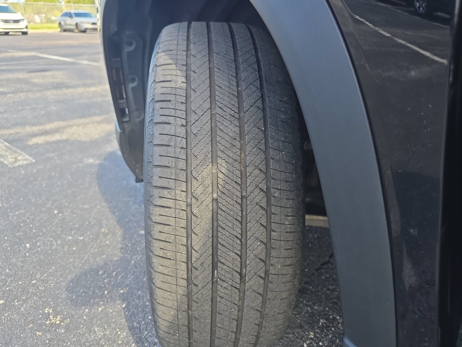 Used 2025 Honda Pilot Black Edition image 31