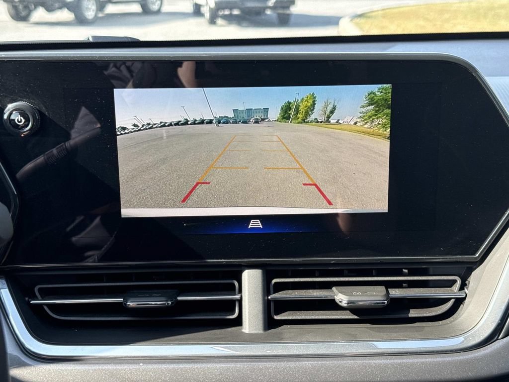 Used 2024 Chevrolet Trax ACTIV FWD image 5