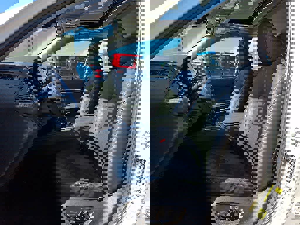 Used 2023 Toyota Camry XLE w/ Navigation Package image 12