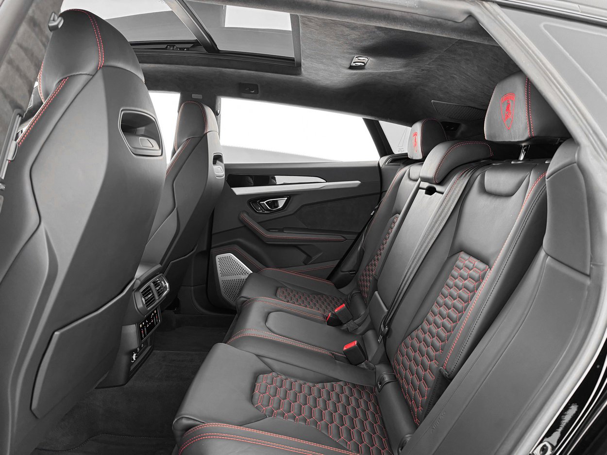 Used 2022 Lamborghini Urus image 24