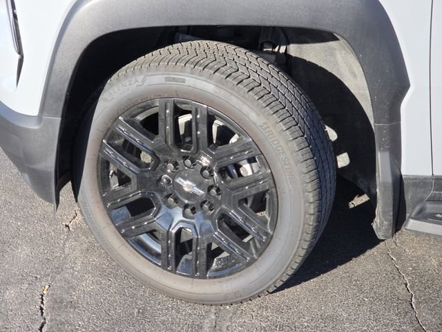 New 2026 Chevrolet Silverado EV LT w/ LPO, Dark Package Plus image 22