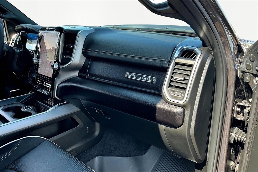 Used 2025 RAM 2500 Laramie w/ Night Edition image 17