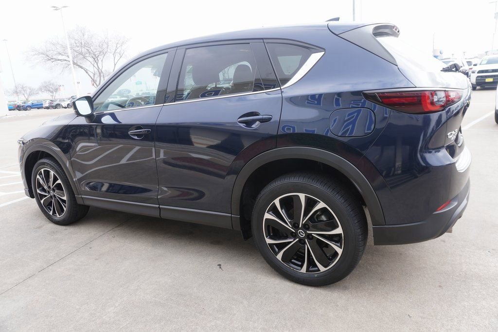 Used 2023 MAZDA CX-5 AWD 2.5 S w/ Premium Plus Pkg image 4