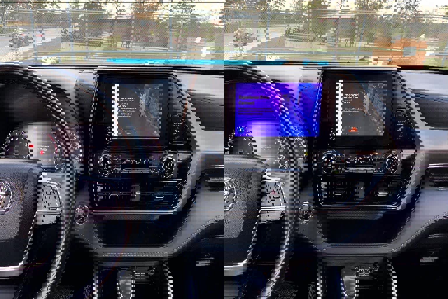 Used 2023 Toyota Highlander LE image 6