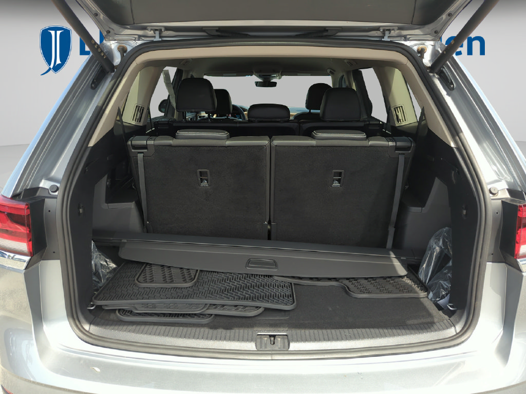 Used 2024 Volkswagen Atlas SE FWD image 19