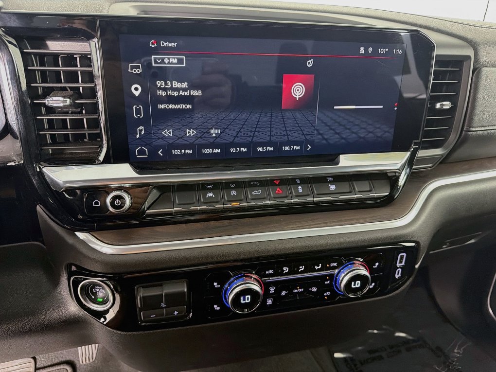Used 2025 GMC Sierra 1500 SLT RWD image 19