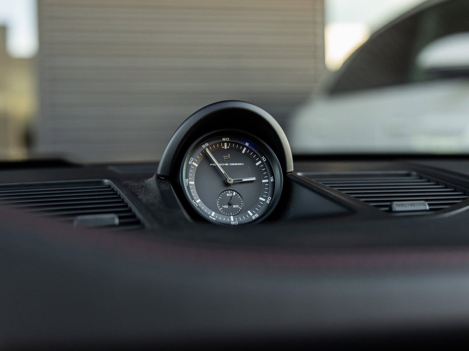 Used 2025 Porsche 911 Turbo S image 31