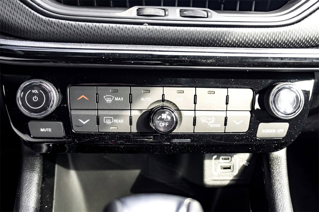 New 2026 Jeep Compass Limited image 15