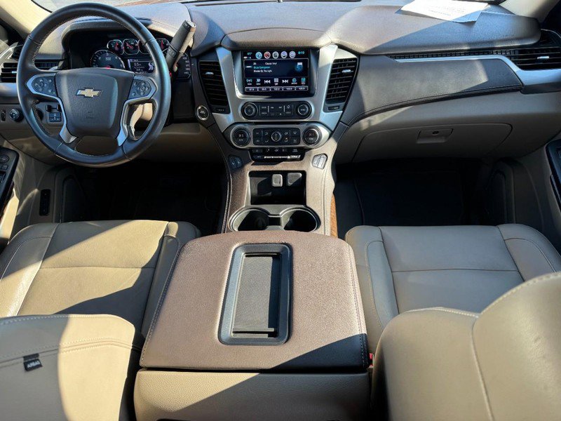 Used 2019 Chevrolet Suburban LT image 12