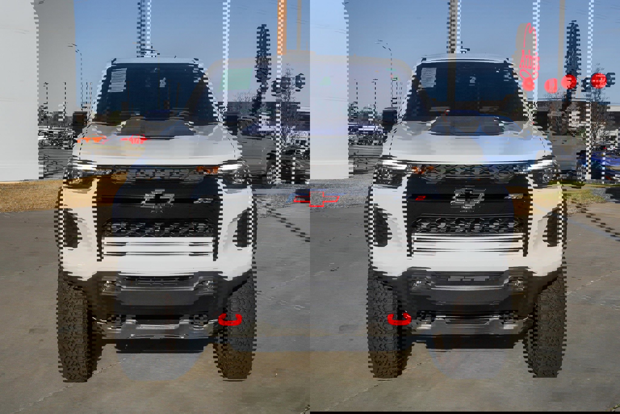 Used 2025 Chevrolet Colorado ZR2 w/ Technology Package image 3