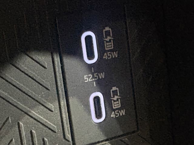 Used 2025 Toyota Tacoma SR image 8