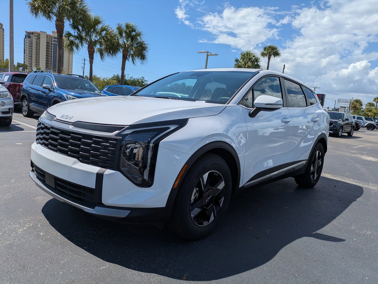 Certified 2026 Kia Sportage LX w/ LX Convenience Package FWD image 6