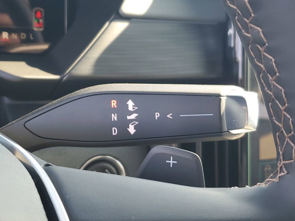 New 2026 GMC Acadia AT4 w/ Luxury Package image 19