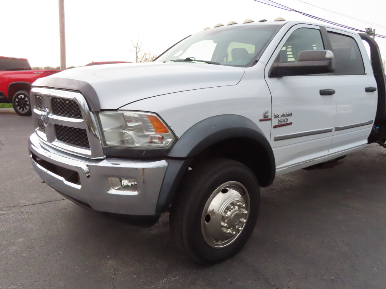 Used 2016 RAM 5500 Tradesman image 9