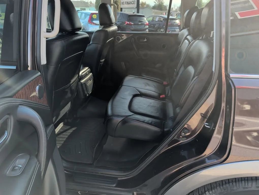 Used 2018 Nissan Armada SL w/ Moonroof Package image 33