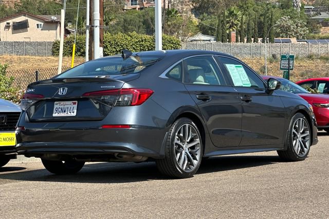 Used 2023 Honda Civic Touring image 5