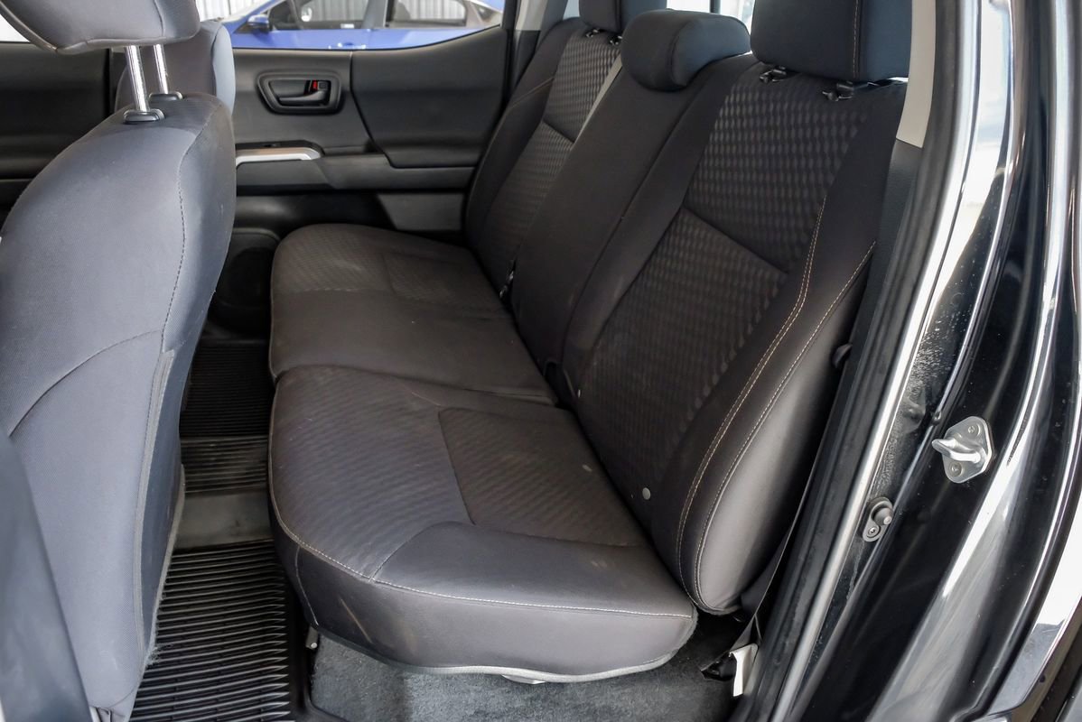 Used 2023 Toyota Tacoma SR5 w/ Trail Edition image 38