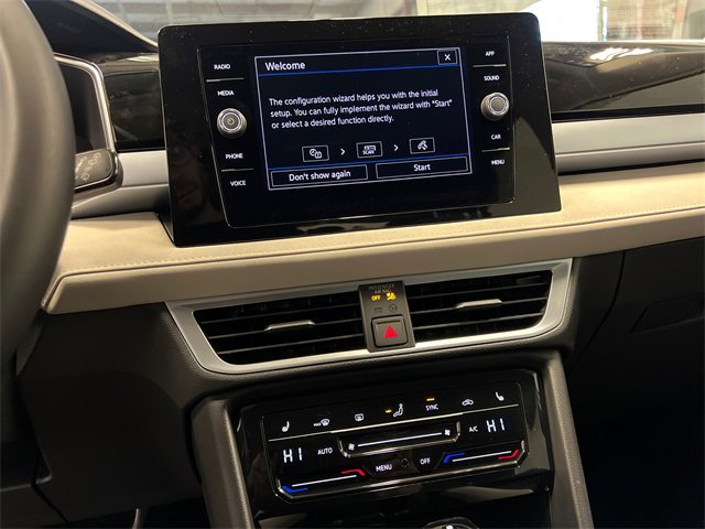 New 2026 Volkswagen Taos SE image 16