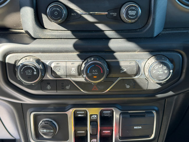 Used 2019 Jeep Wrangler Unlimited Sport AWD/4WD image 17