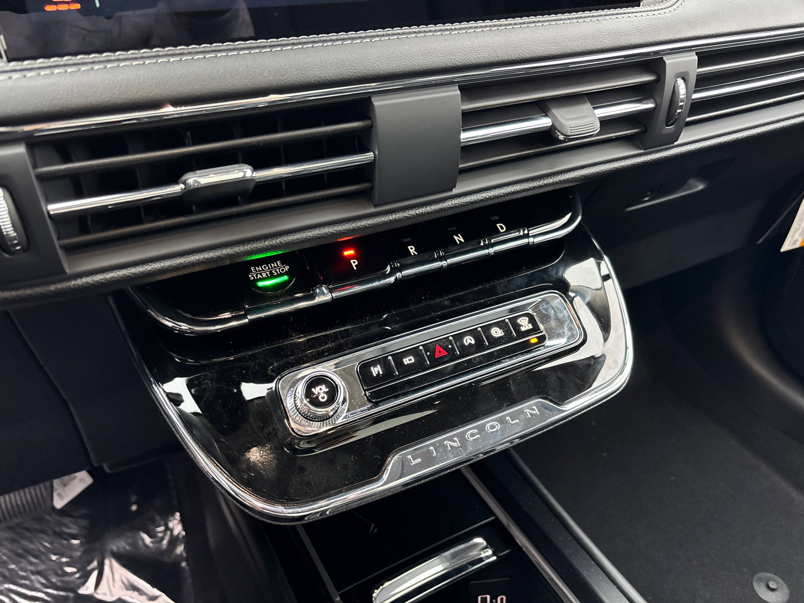 New 2026 Lincoln Corsair Premiere image 22