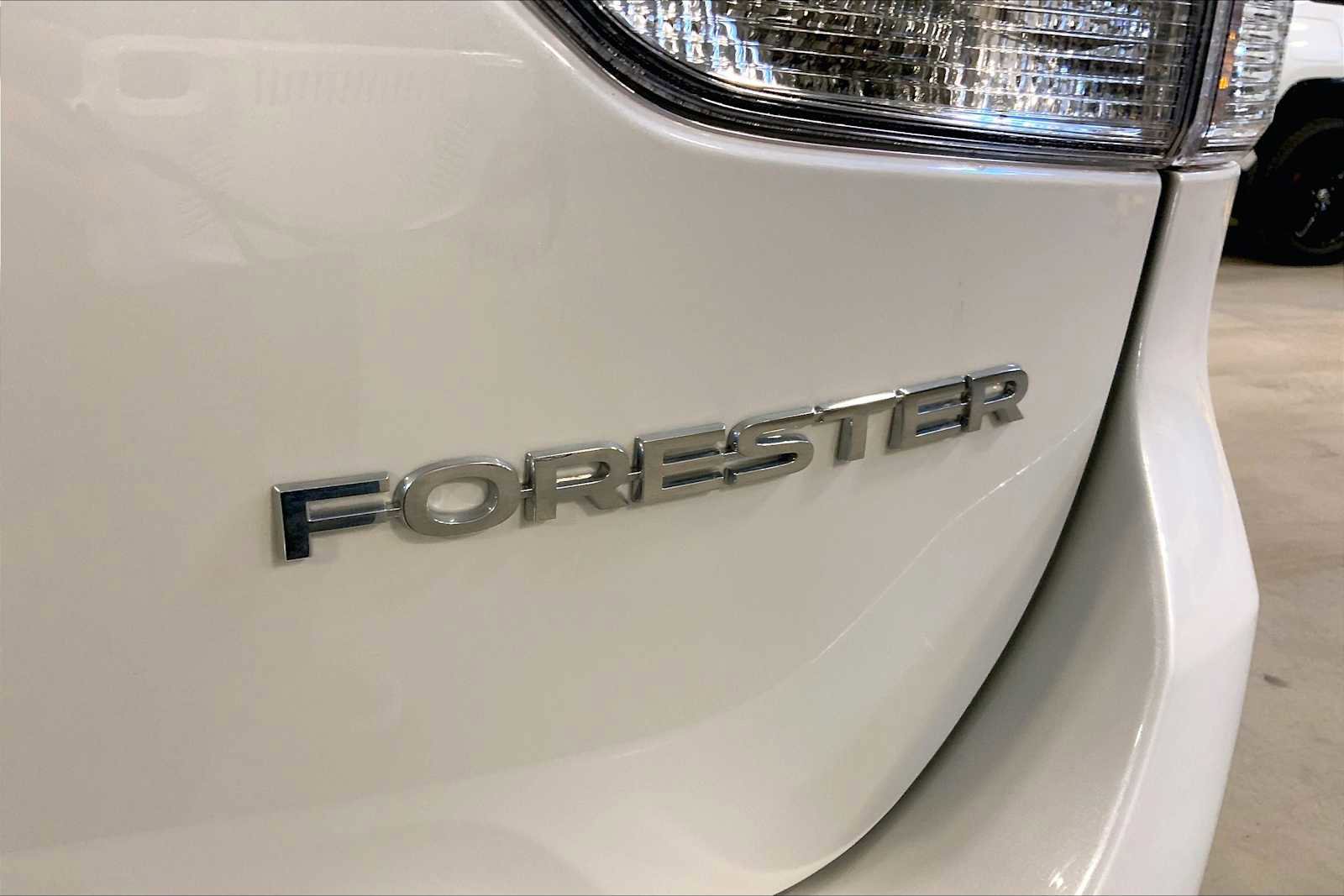 Certified 2024 Subaru Forester AWD/4WD image 10