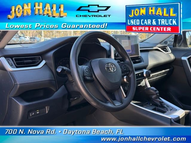 Used 2023 Toyota RAV4 LE image 21