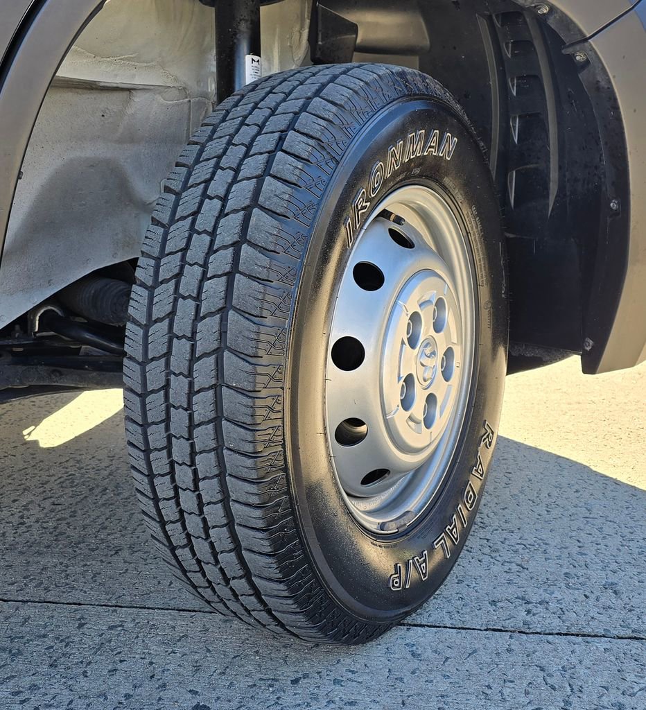 Used 2023 RAM ProMaster 3500 w/ Convenience Group image 18