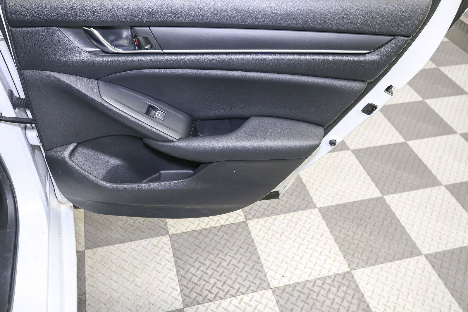 Used 2021 Honda Accord Sport image 23