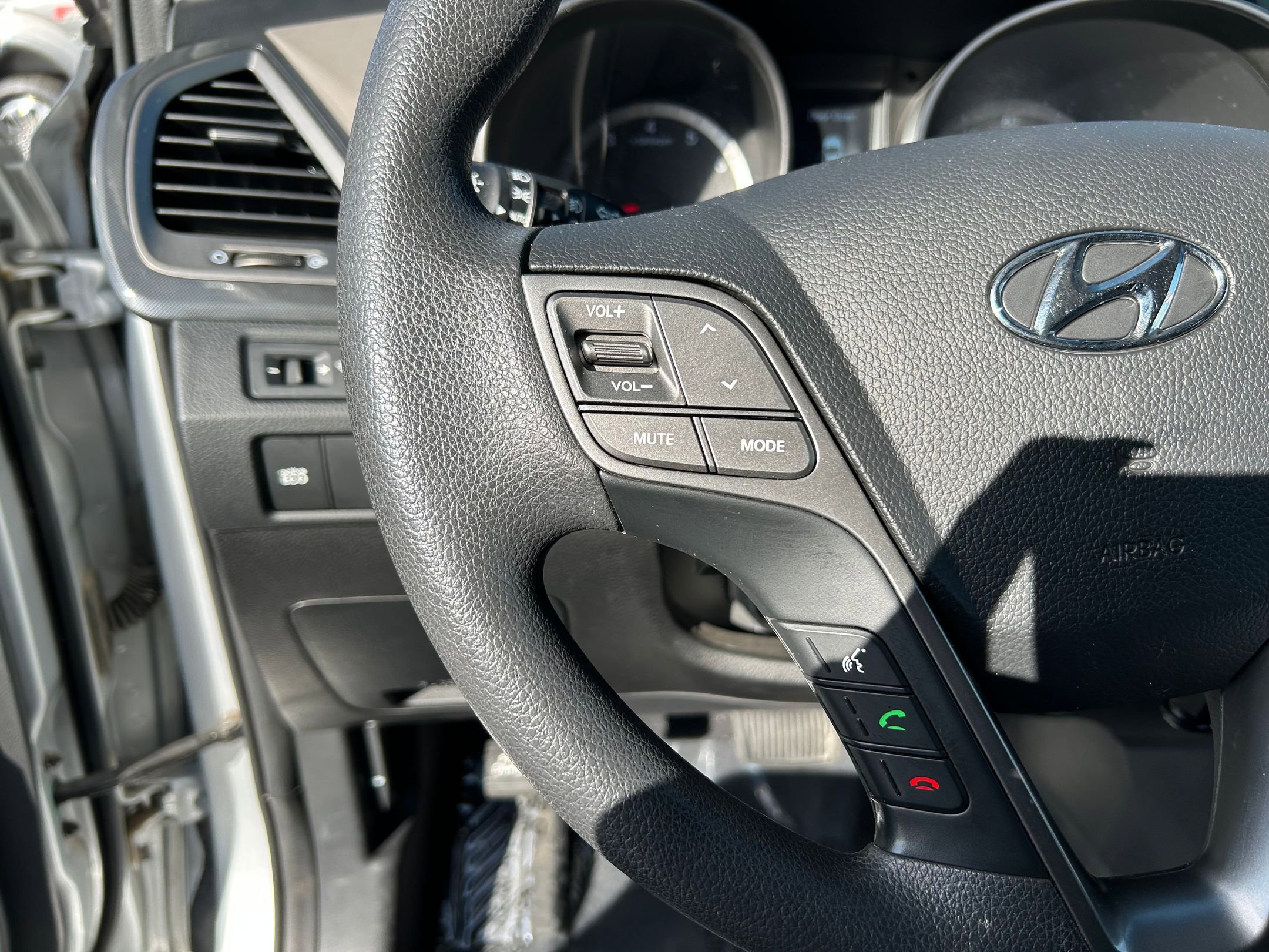 Used 2016 Hyundai Santa Fe Sport w/ Option Group 02 image 14