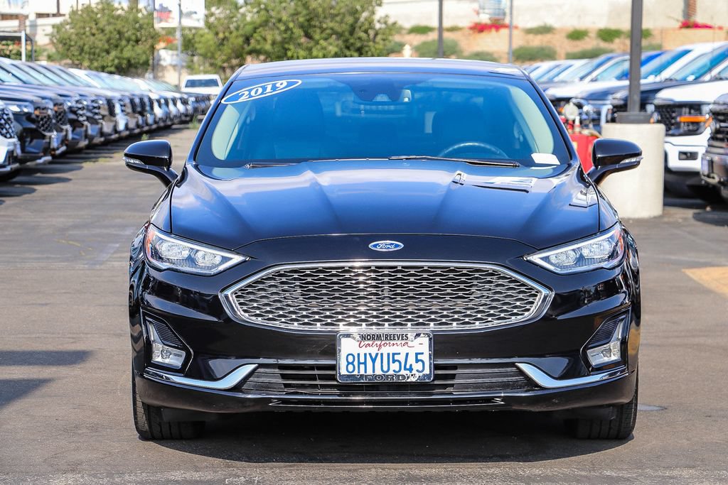 Used 2019 Ford Fusion Energi Titanium FWD image 2