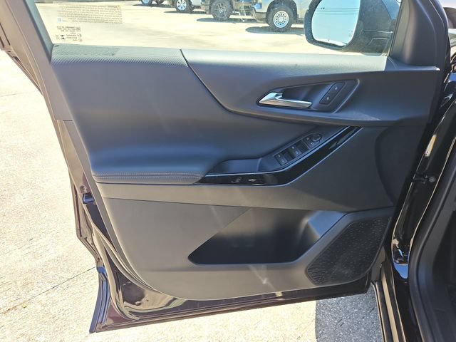 New 2026 Chevrolet Equinox LT w/ Safety and Technology Package FWD image 8