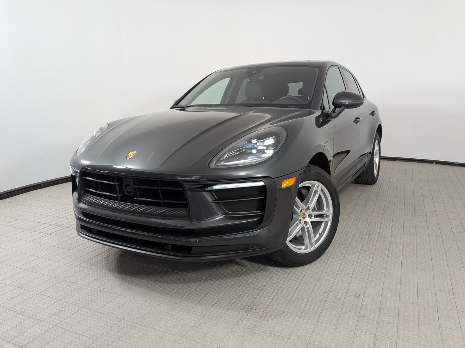 Certified 2023 Porsche Macan