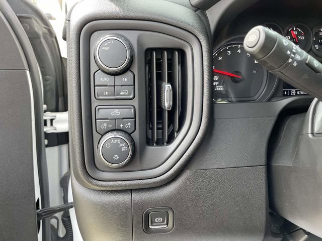 Used 2024 Chevrolet Silverado 1500 Custom image 21