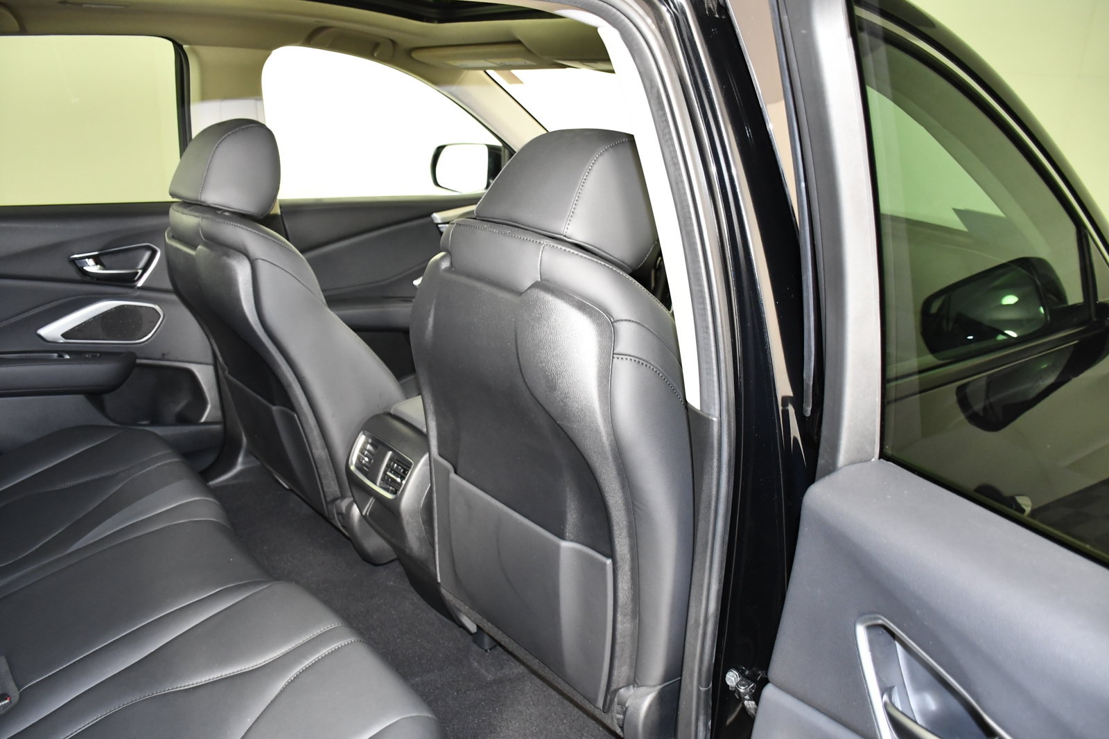 Certified 2023 Acura RDX AWD image 43