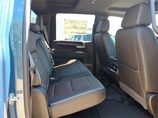 New 2026 GMC Sierra 2500 Denali w/ Denali Reserve Package image 4