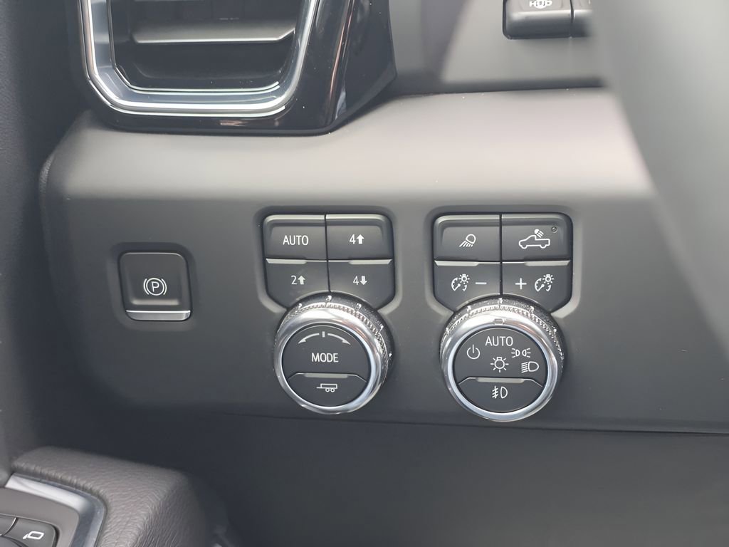 Used 2024 GMC Sierra 1500 Denali w/ Denali Reserve Package image 27