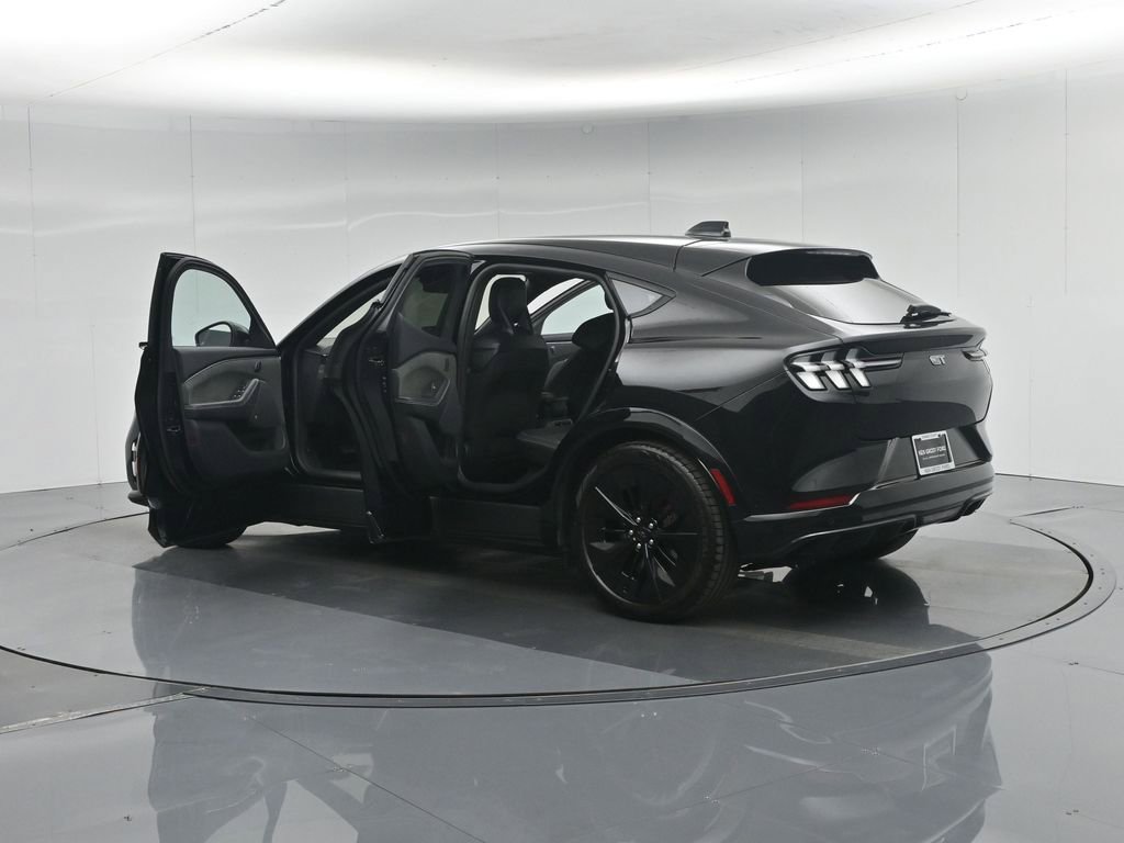 Used 2025 Ford Mustang Mach-E GT image 32