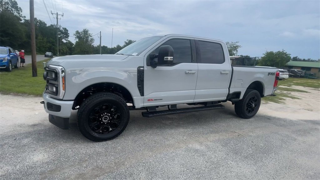 New 2026 Ford F350 XLT w/ XLT Premium Package image 4