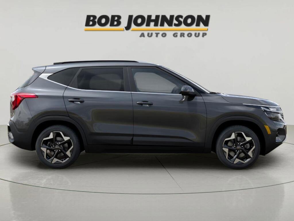 New 2026 Kia Seltos EX AWD/4WD image 2