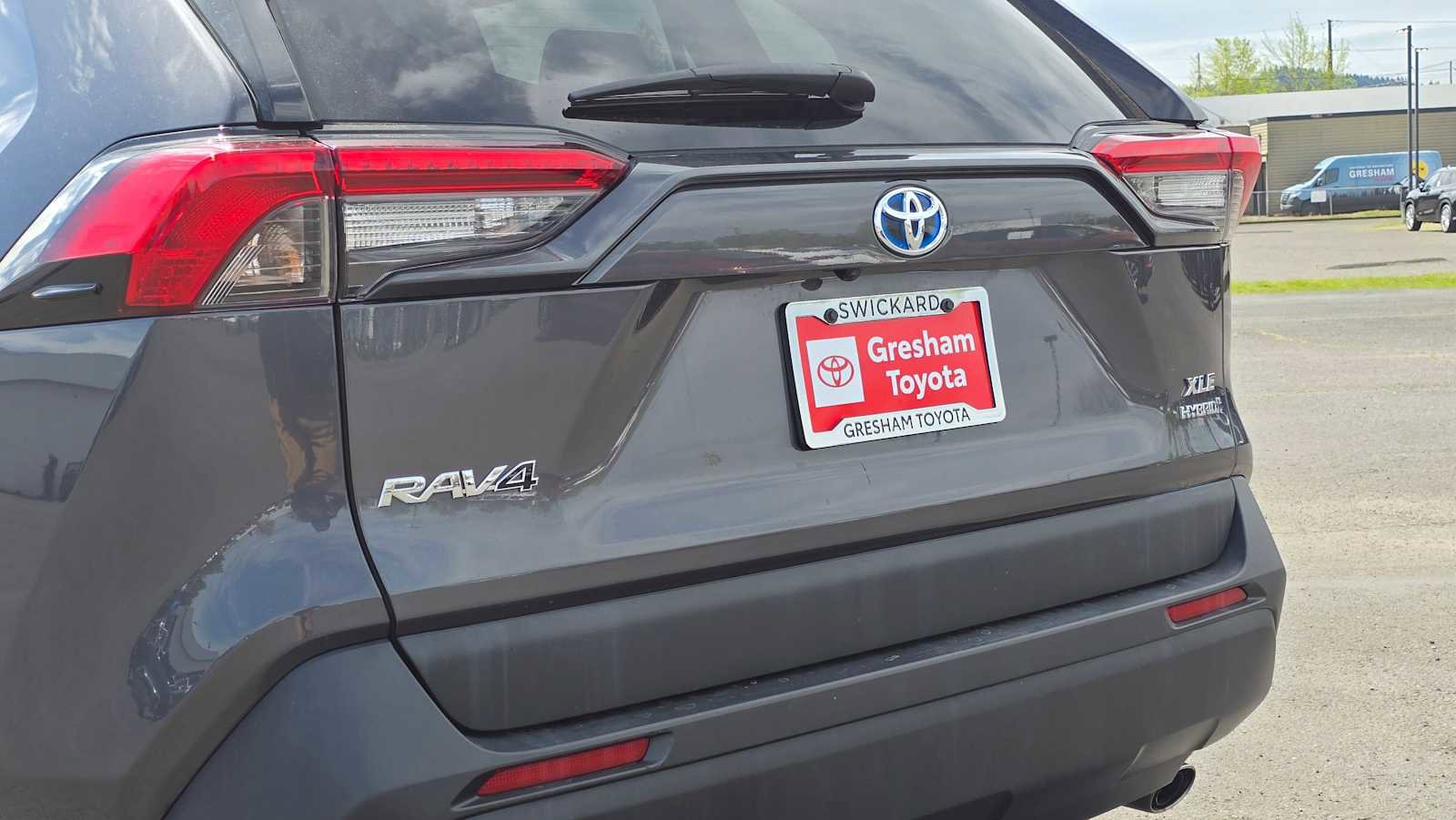 Used 2022 Toyota RAV4 XLE w/ Convenience Package AWD/4WD image 14