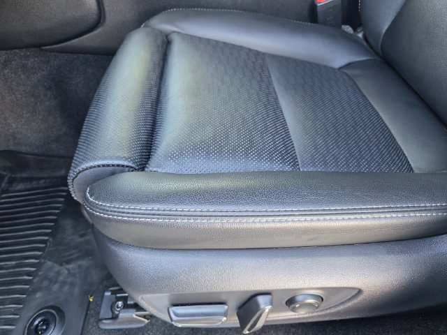 Used 2026 Toyota Land Cruiser w/ Premium Package AWD/4WD image 21