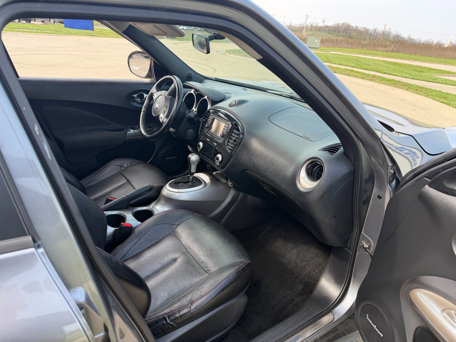 Used 2014 Nissan Juke SL image 20