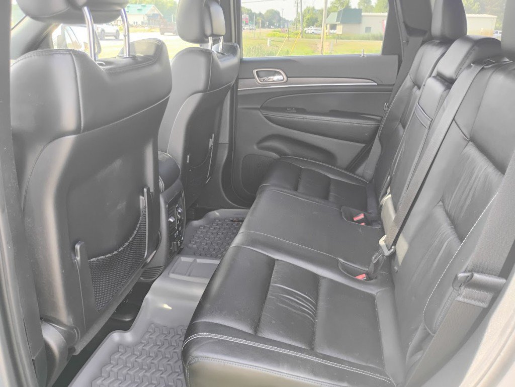 Used 2015 Jeep Grand Cherokee Limited AWD/4WD image 6