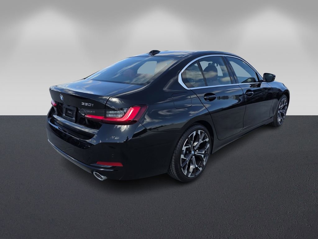 Certified 2026 BMW 330i Sedan image 4